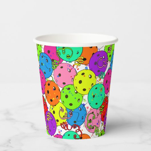 ピックボール誕生日バルーンパーソナライズされた紙吹雪 紙コップ (裏面)