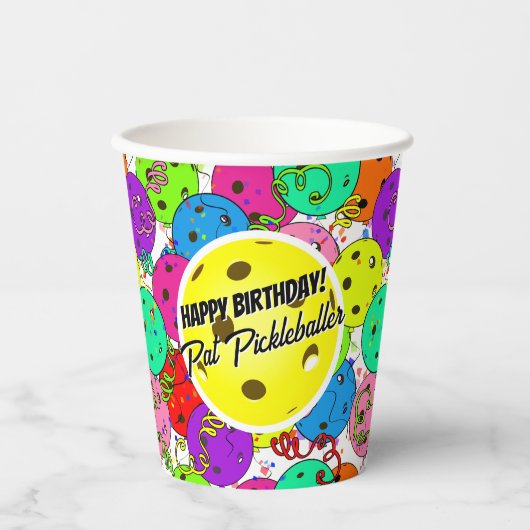 ピックボール誕生日バルーンパーソナライズされた紙吹雪 紙コップ (正面)