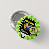 ピックボール誕生日パーティーレトログリーンスポーツ写真 缶バッジ (正面&裏面)