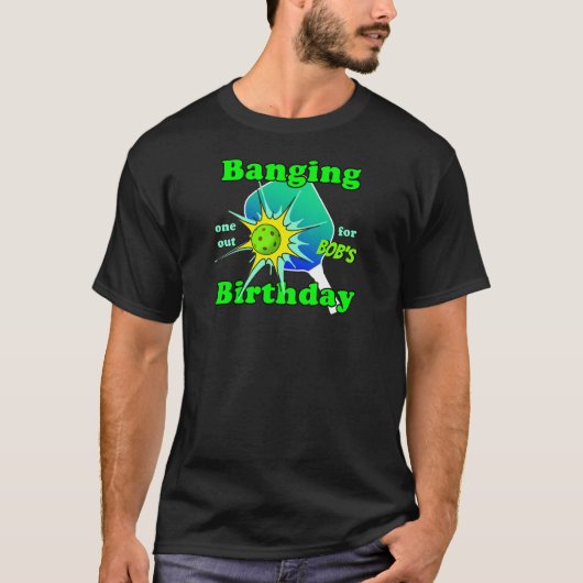 ピックボール誕生日ブルーグリーンバンキングパーソナライズド Tシャツ (正面)