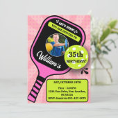 ピックボール誕生日レトロピンクスポーツ写真 招待状 (スタンド正面)