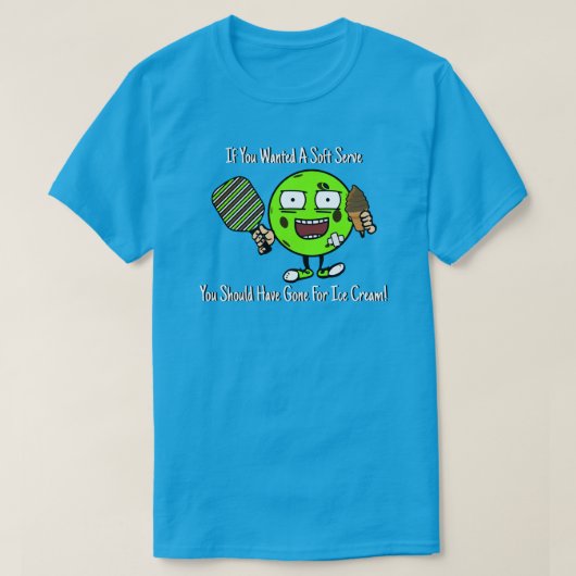 ピックボール選手チョコレートソフトサーブグリーンおもしろい Tシャツ (デザイン正面)