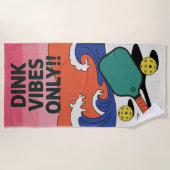 ピックルおもしろいボールDinkビブのみ!!ビーチタオル ビーチタオル (正面)