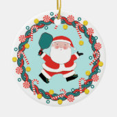 ピックルパーソナライズされたボールのクリスマス収集可能 セラミックオーナメント (正面)