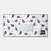 ピックルパーソナライズされたボールモノグラムブルーグリーンピンク デスクマット (キーボード&マウス)