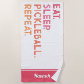 ピックルパーソナライズされたボール：食べスリープの繰り返し ビーチタオル (正面)