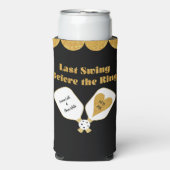 ピックル結婚ボールの黒と金ゴールドパーソナライズされた スリム缶クーラー (Seltzer正面)