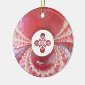 ピッチ万華鏡のように千変万化するパターン：クリケットボールThe Game'sハート セラミックオーナメント (左)