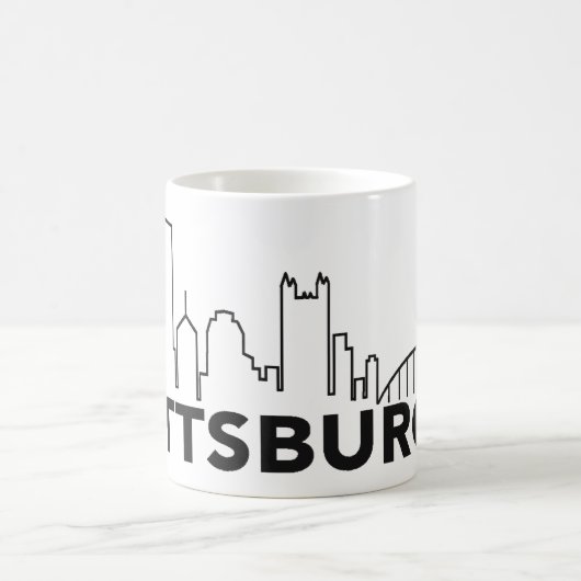 ピッツバーグのスカイラインのコーヒー・マグ(黒) コーヒーマグカップ (中央)