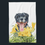ピット・ブルテリア犬の水彩画 キッチンタオル<br><div class="desc">彼女の顔の巨大なスマイルのかわいく黒いアメリカのピット・ブルテリア犬の水彩画の絵画。 彼女は黄色いユリの花が付いている庭に坐っています。 愛犬家のための素晴らしいギフト。</div>