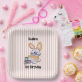 ピッパーソナライズされたクストライプの子供部屋アート – バニー ペーパープレート (パーティー)