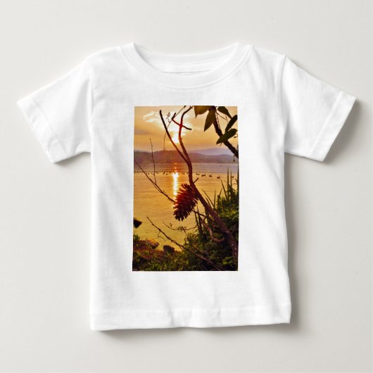 ピネコーンレイクサンセット ベビーTシャツ (正面)
