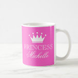ピパーソナライズされたンクの王女マグと名前をカスタムする コーヒーマグカップ<br><div class="desc">姫パーソナライズされたマグはピンク色で名前をカスタムする。女の子と女の子にかわいい誕生日のアイディア。クエレガントラウン記号付きスクリプト文字</div>