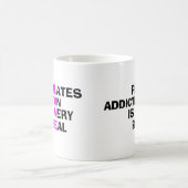 ピラツコーヒーマグ – おもしろいギフト コーヒーマグカップ (中央)