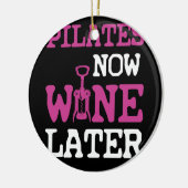 ピラツ・ナウ・ワイン・レイター・トレーニングジム セラミックオーナメント (左)