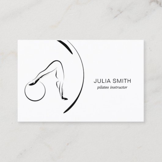 ピラティスインストラクターピレートボールでポーズ 名刺 (正面)