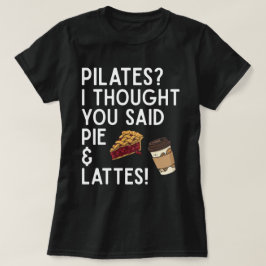 ピラティスパイとラテの面白いトレーニングTシャツ Tシャツ