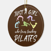 ピラトを愛す教える少女 セラミックオーナメント (左)