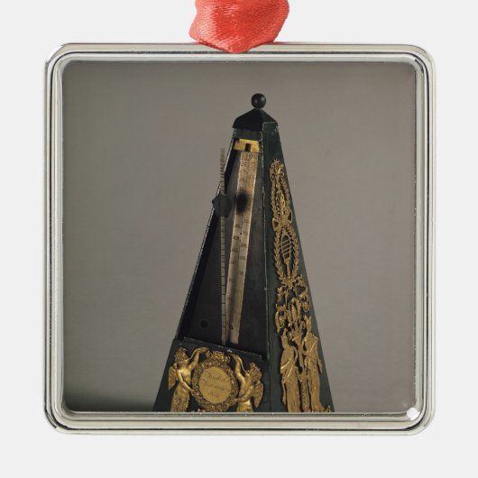 ピラミッド形のメトロノーム1815年 メタルオーナメント (正面)