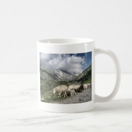 ピレネーの風景 コーヒーマグカップ
