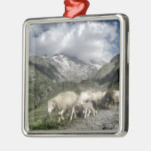 ピレネーの風景 メタルオーナメント (左)