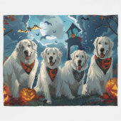 ピレネー素晴らしスハロウィン不気味 フリースブランケット (正面(横))