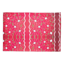 ピローケースと暗い赤紫色ピンク