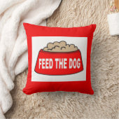 ピロードッグボール食べ物を与え赤い犬 クッション (ブランケット)