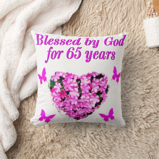 ピンかわいらしクフローラ第65誕生日デザイン クッション (ブランケット)