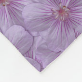 ピンアイウッズゼラニウムシームレスパターン フリースブランケット (角)