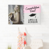 ピンクおめでとうございます卒業パーティーの写真 横断幕 (インサイチュ)