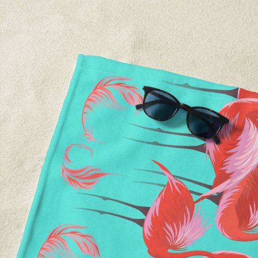 ピンクおもしろいのフラミンゴスがビーチに群がる ビーチタオル (インサイチュ)