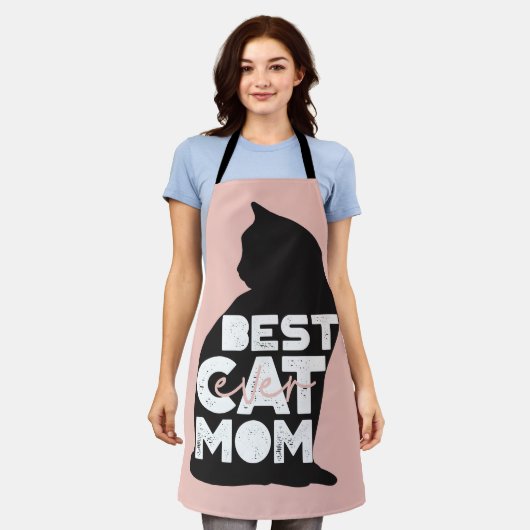ピンクおもしろいの母の日の猫のマ最高のーム エプロン (着用した状態)