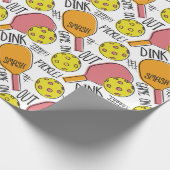 ピンクおもしろいオレンジ色のピックボール ラッピングペーパー (角)