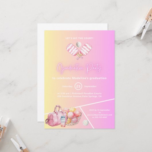 ピンクおもしろいピックボール卒業パーティー招待状 招待状 (正面/裏面インサイチュ)
