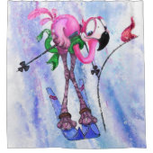 ピンクおもしろいフラミンゴスキーヤー – 漫画のスケッチ漫画 シャワーカーテン (正面)