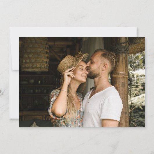 ピンクおもしろいフローラカクテルトレンディー結婚写真 セーブザデート (裏面)