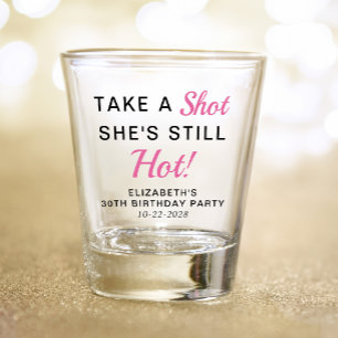 ピンクおもしろい30歳の誕生日パーティーのお願い ショットグラス