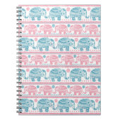 ピンクおよびティール(緑がかった色)民族象パターン ノートブック (正面)