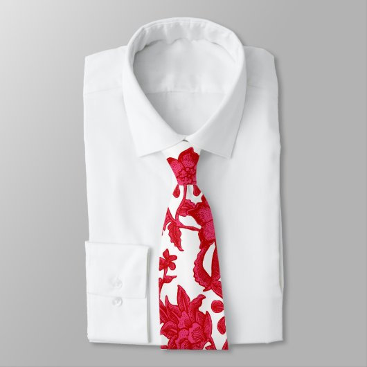 ピンクおよびバーガンディのハワイ州人の花柄 ネクタイ (タイ)