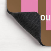 ピンクおよびブラウンのモノグラム-手紙M マウスパッド (コーナー)