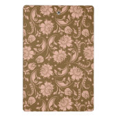 ピンクおよびブラウンの花柄パターン ミニクリップボード (裏面)
