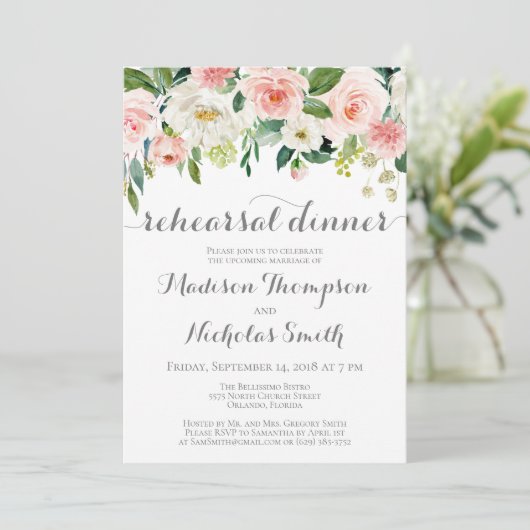 ピンクおよび白い花のリハーサルの夕食の招待状 招待状 (スタンド正面)