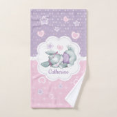 ピンクおよび紫色の名前をカスタムするの睡眠のバニー バスタオルセット (ハンドタオル)