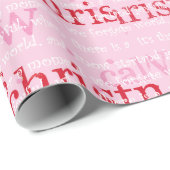 ピンクおよび赤いクリスマスおよび雪の単語の休日 ラッピングペーパー (ロールコーナー)