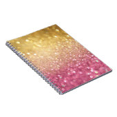 ピンクおよび金ゴールドのグリッターの一見 ノートブック (右側)