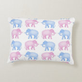 ピンクおよび青い象の性は明らかにします アクセントクッション (裏面)