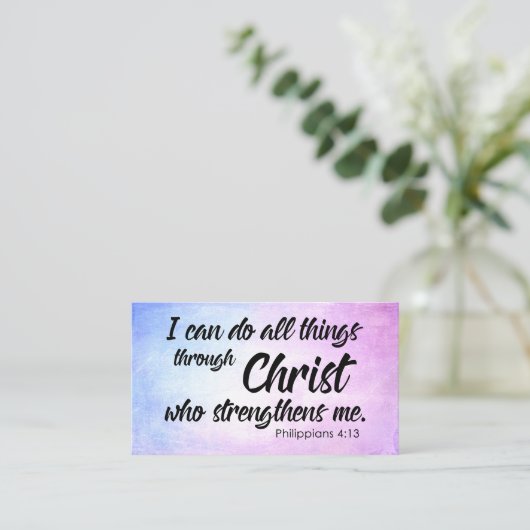 ピンクおよび青くグランジなPhilippiansの4:13の聖なる書物、経典 名刺 (スタンド正面)