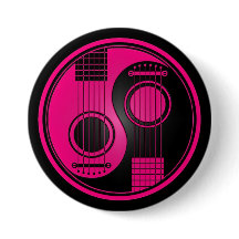 ピンクおよび黒のアコースティックギターの陰陽