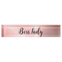 ピンクお洒落のボスストライプのレディ